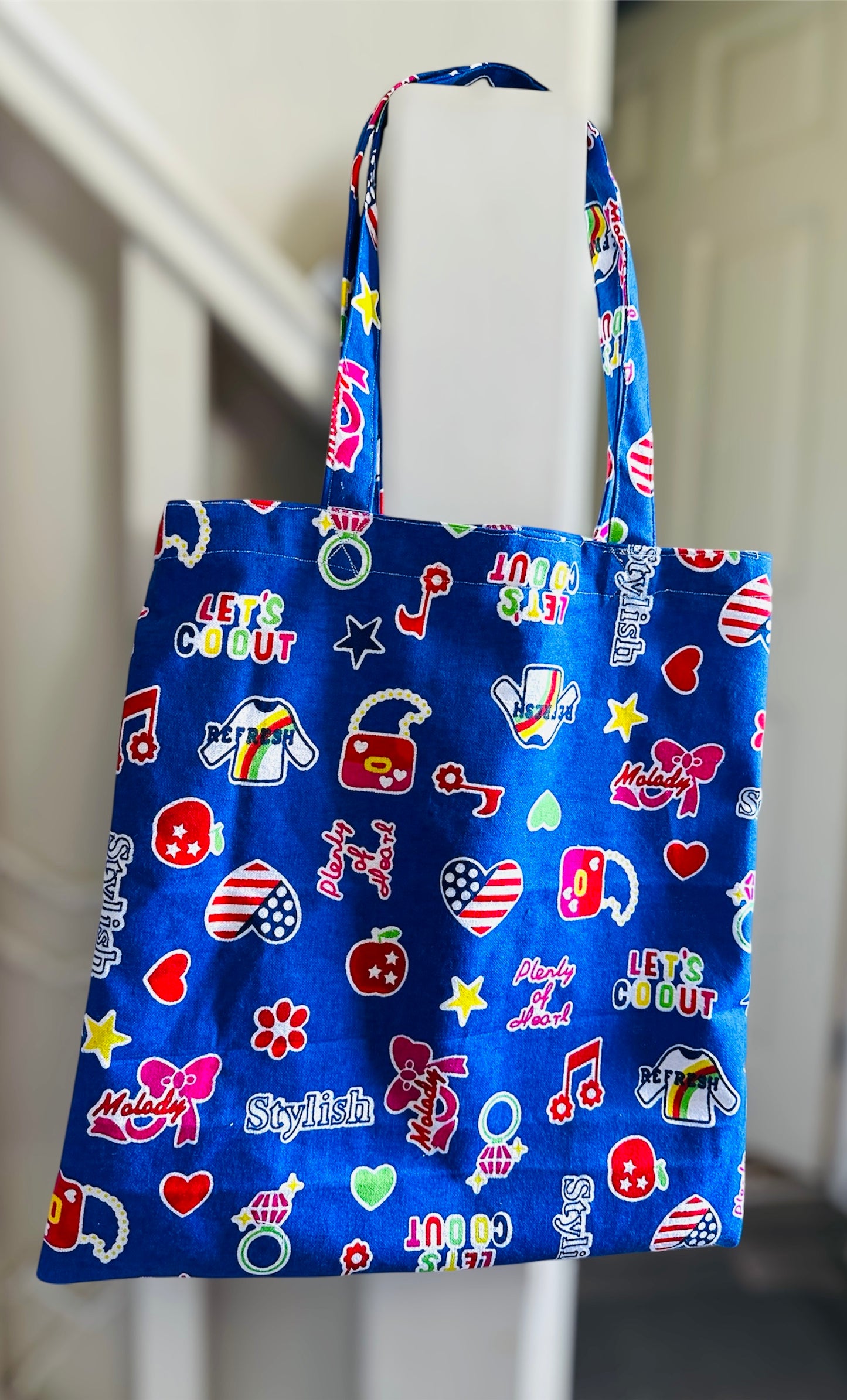 Handmade tote/shopping bag. Retro fun fabric.