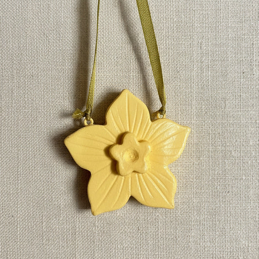 Daffodil ornament.
