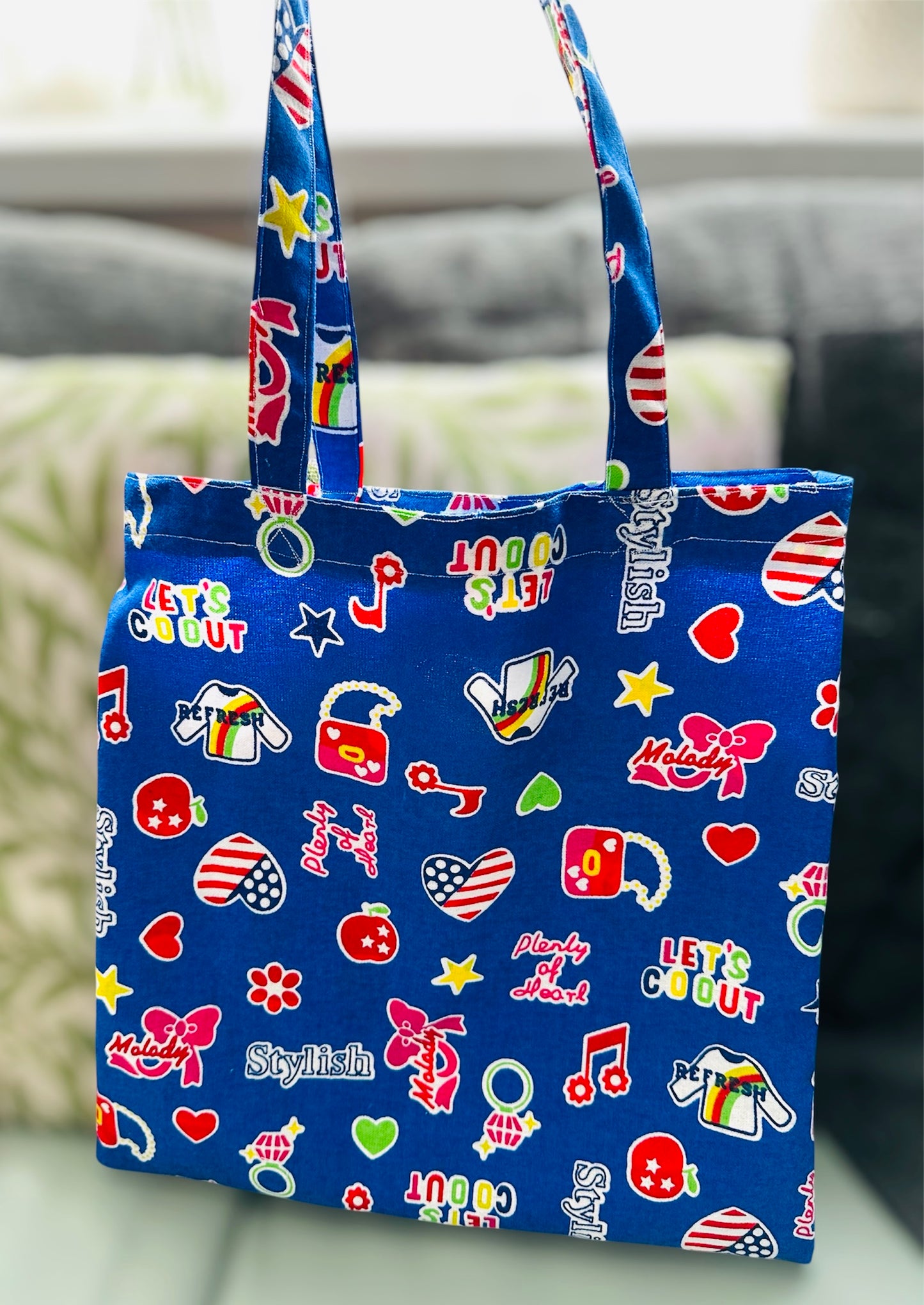Handmade tote/shopping bag. Retro fun fabric.